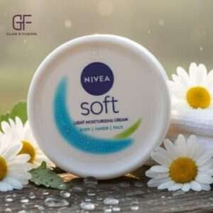 Nivea Soft Light Moisturising Cream