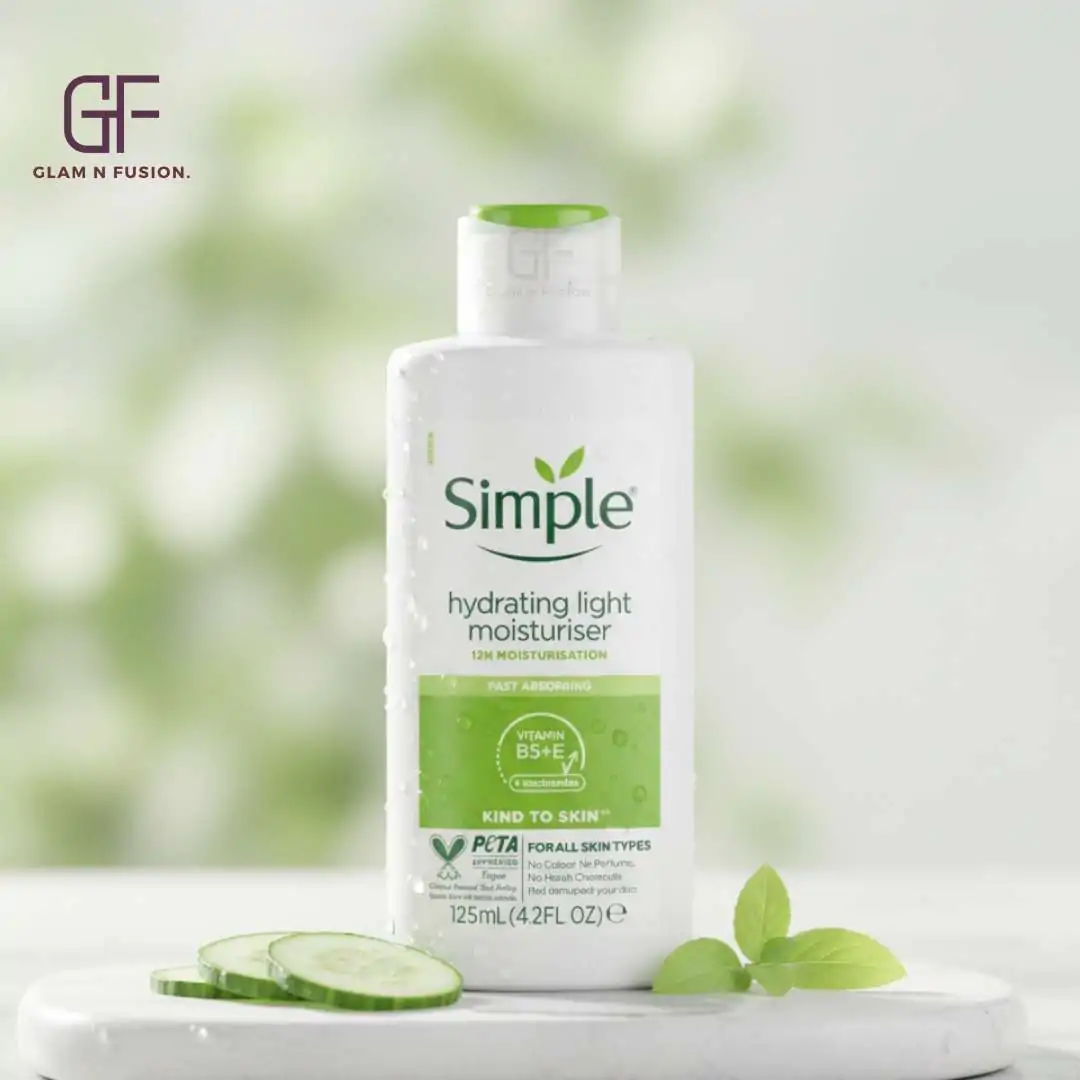 Simple Kind to Skin Hydrating Light Moisturiser 125ml (3)